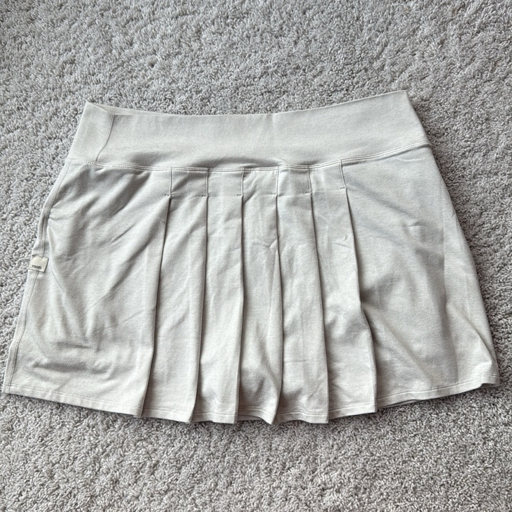 Vuori Women's Halo Performance Skirt Size XL - Picture 2 of 7